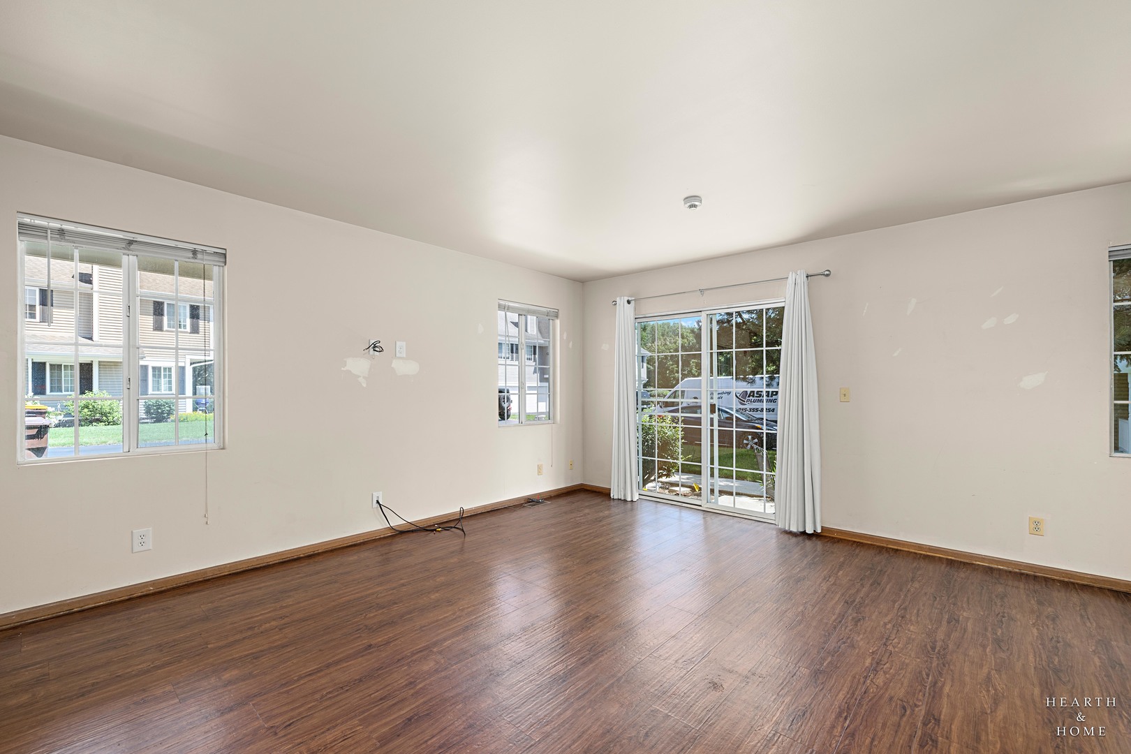 677 Silver Creek Road Woodstock, IL 60098 - Photo 13 of 27