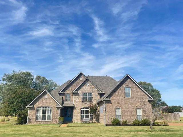 $480,000 | 5 Northern Leaf Drive, Oakland, TN 38060