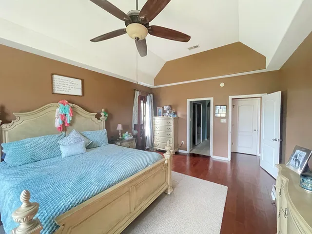 $480,000 | 5 Northern Leaf Drive, Oakland, TN 38060