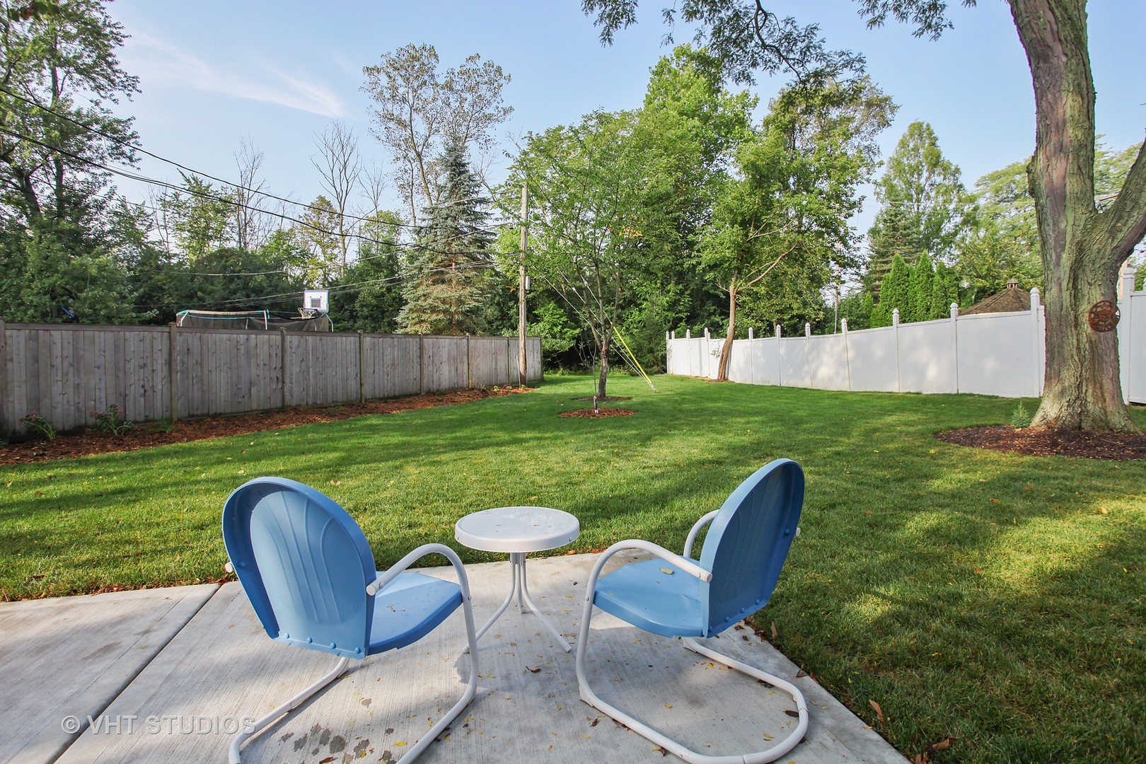 1108 Whitfield Road Northbrook, IL 60062 - Photo 14 of 16