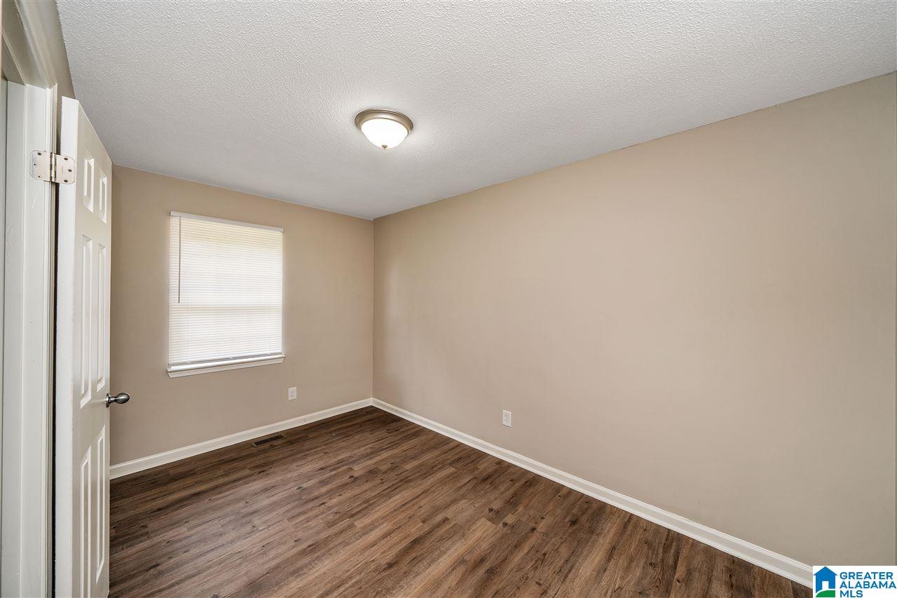 1947 Outwood Road Fultondale, AL 35068 - Photo 8 of 10