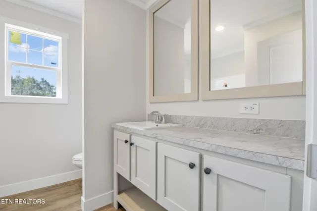 $264,900 | 216 Songbird Way, White Pine, TN 37890