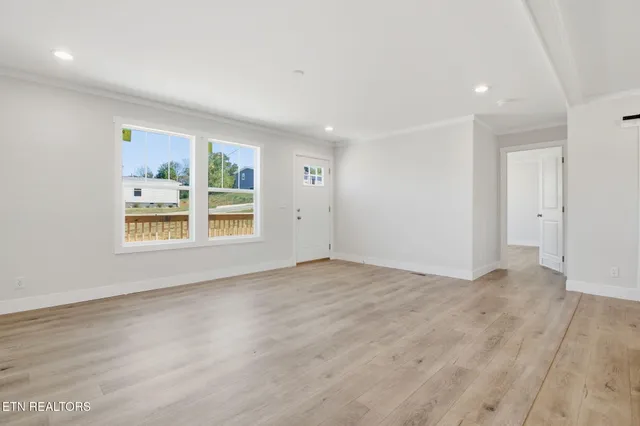 $264,900 | 216 Songbird Way, White Pine, TN 37890