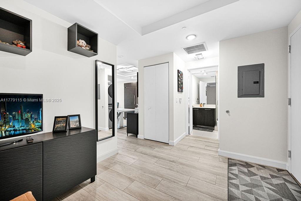 45 Southwest 9th Street, Unit 3705 Miami, FL 33130 - Photo 13 of 61