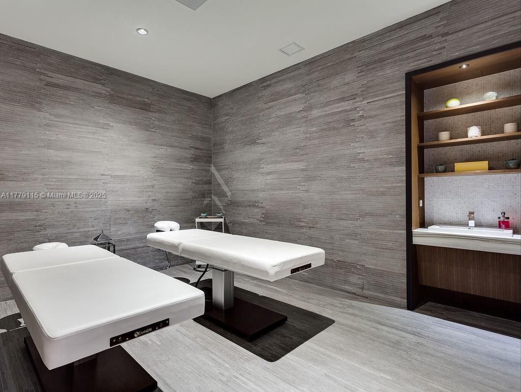 45 Southwest 9th Street, Unit 3705 Miami, FL 33130 - Photo 45 of 61