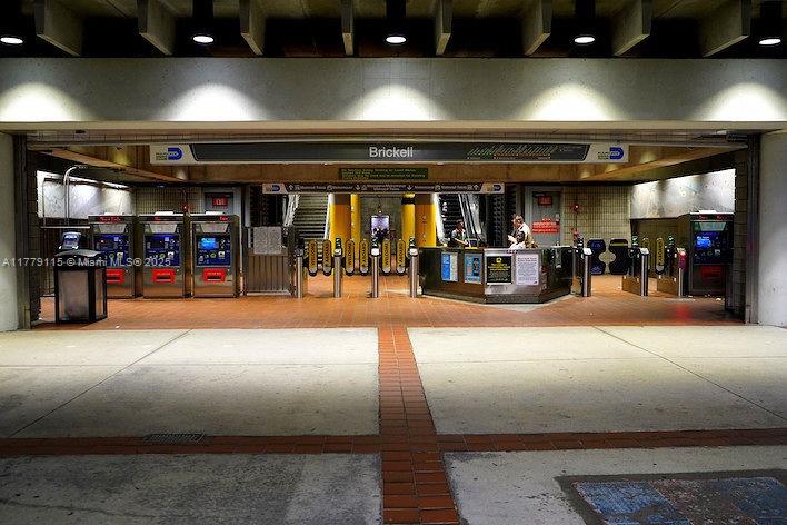 45 Southwest 9th Street, Unit 3705 Miami, FL 33130 - Photo 61 of 61