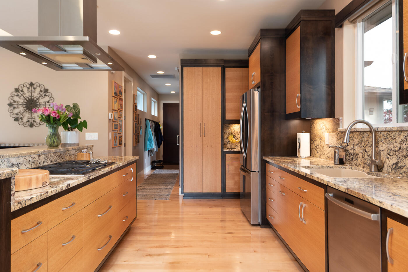 3312 Northwest Shevlin Ridge Bend, OR 97703 - Photo 15 of 63 Kitchen