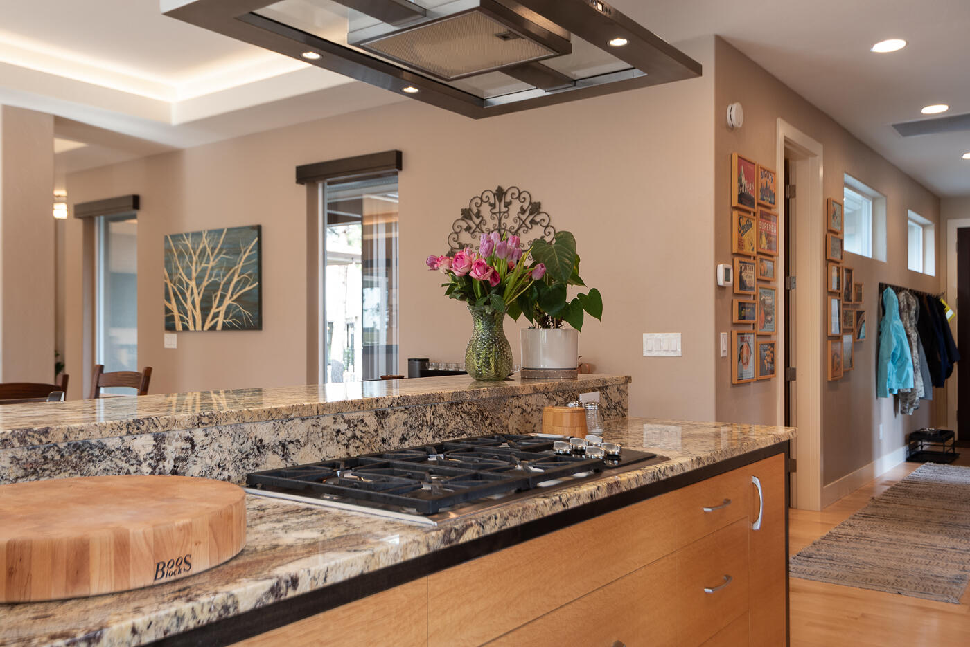3312 Northwest Shevlin Ridge Bend, OR 97703 - Photo 16 of 63 Kitchen
