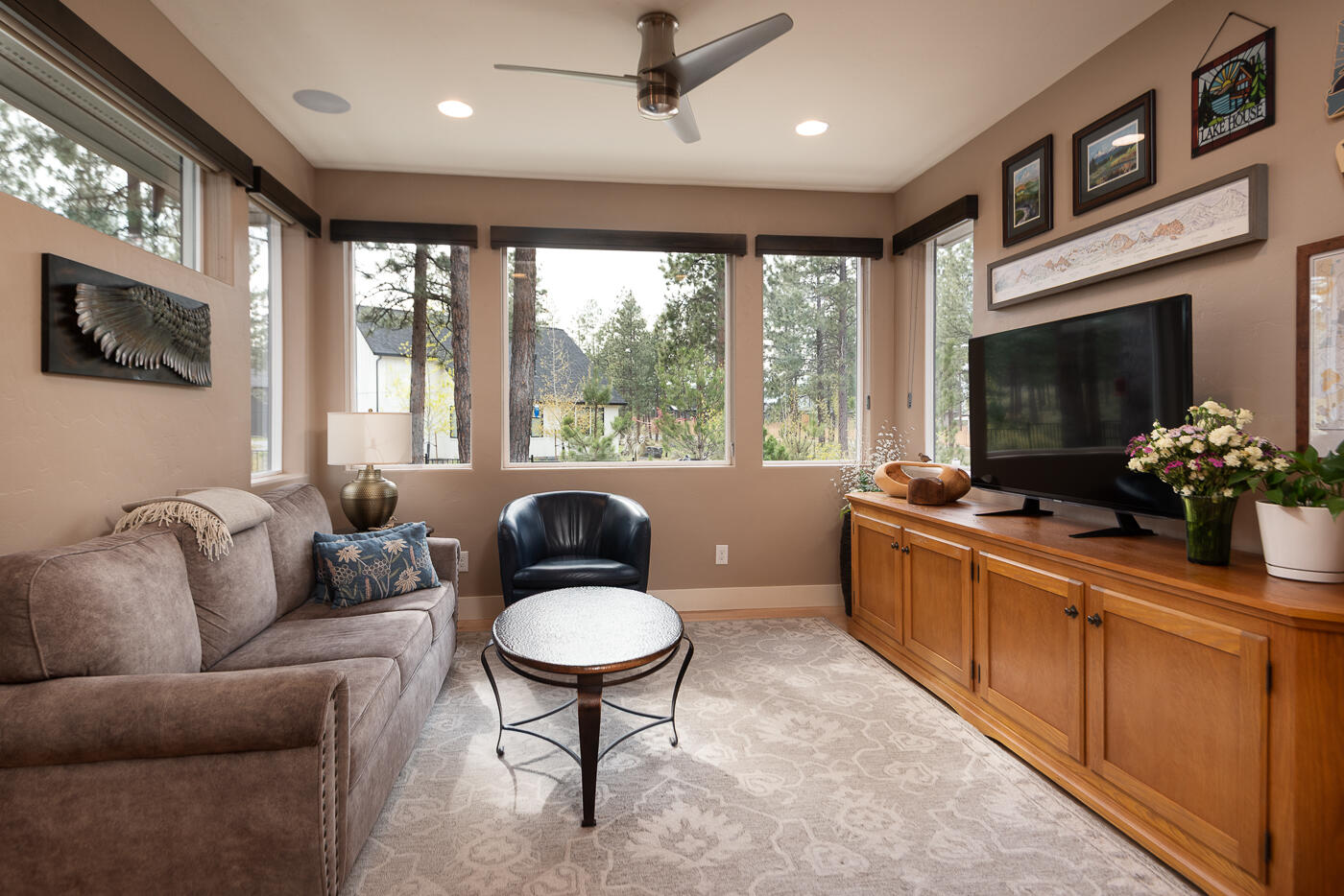 3312 Northwest Shevlin Ridge Bend, OR 97703 - Photo 19 of 63 Family Room