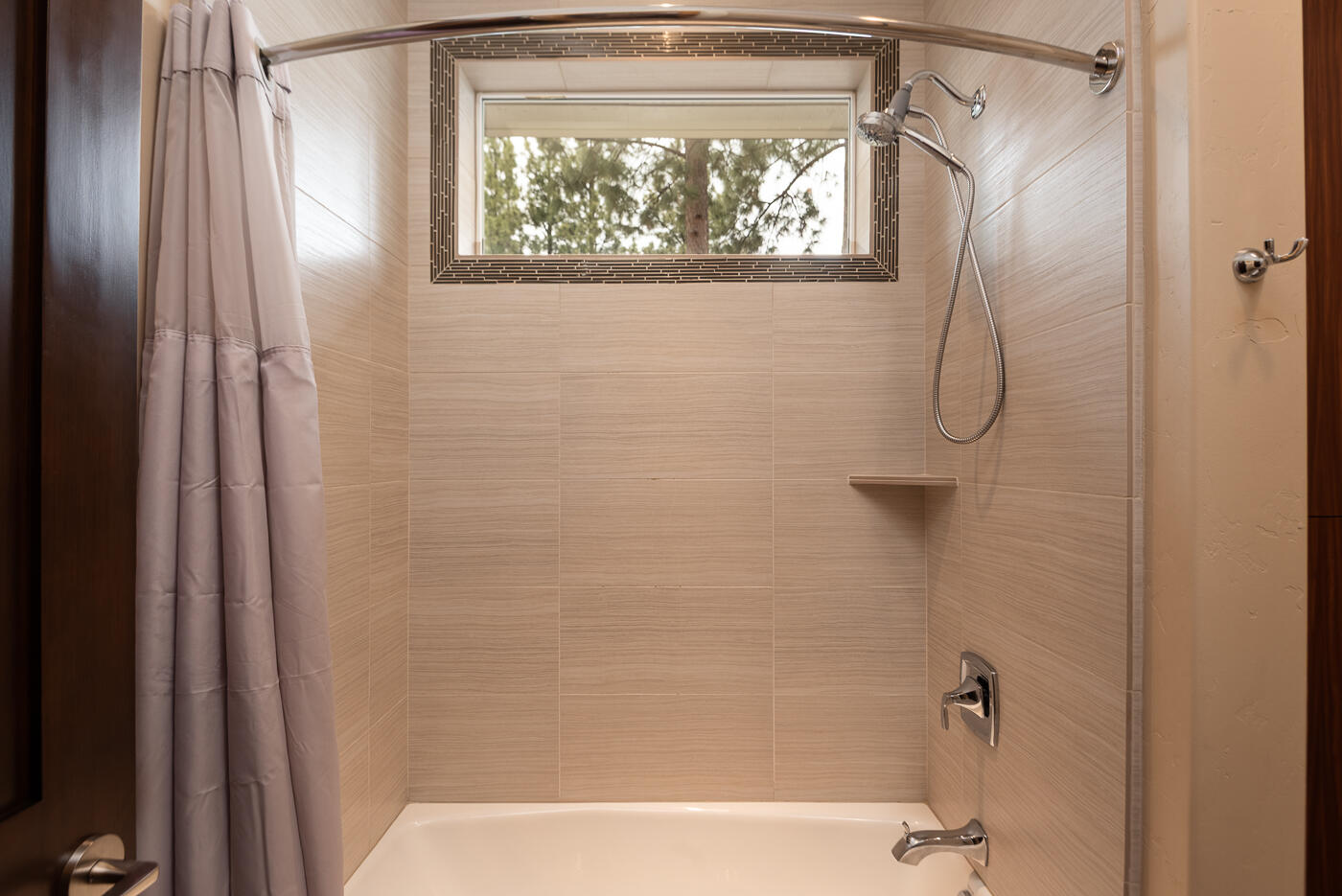 3312 Northwest Shevlin Ridge Bend, OR 97703 - Photo 30 of 63 Guest Shower
