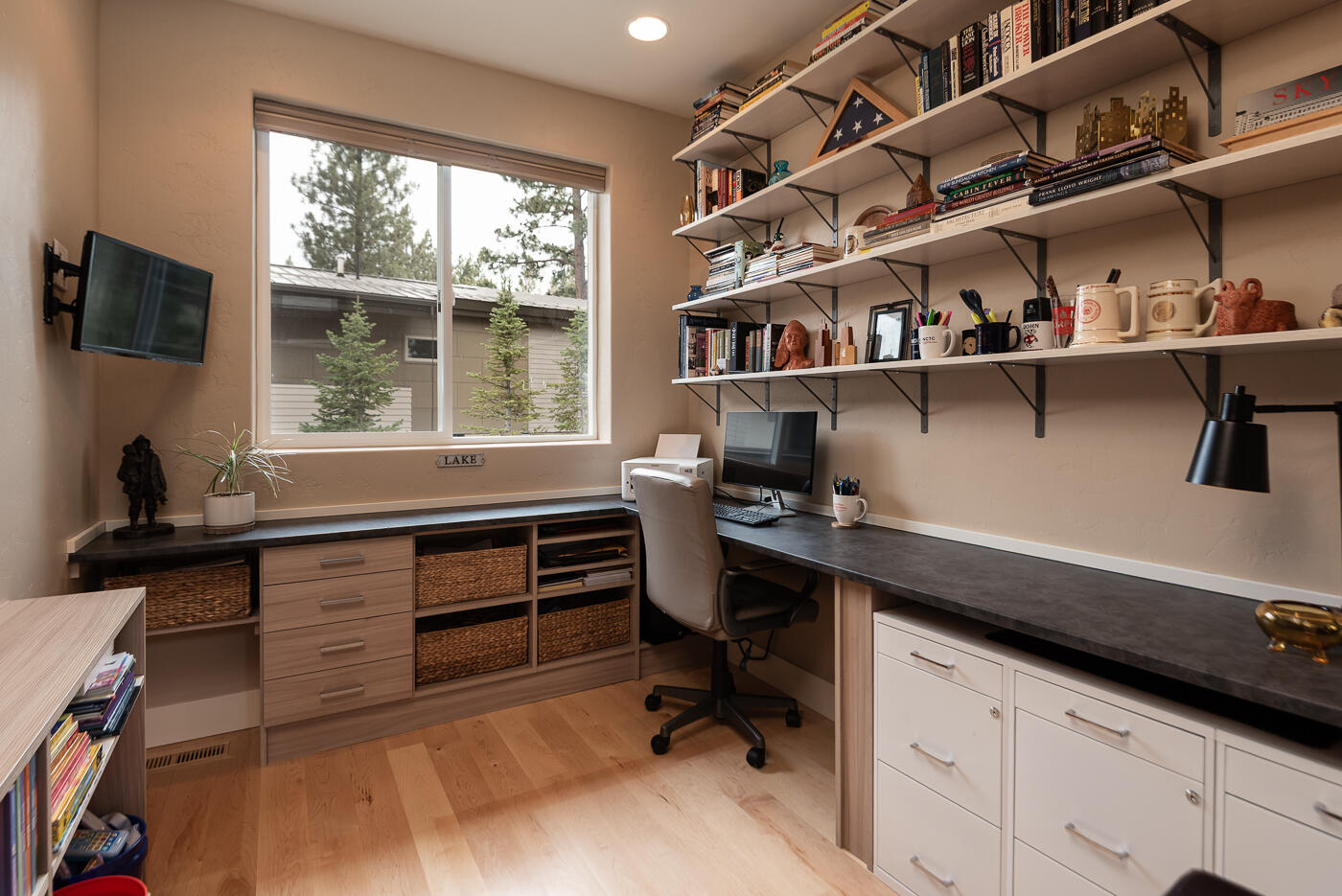 3312 Northwest Shevlin Ridge Bend, OR 97703 - Photo 32 of 63 Office