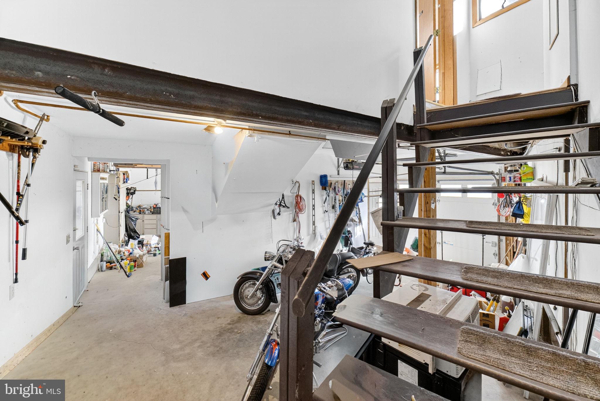 394 Flagstaff Road Lehighton, PA 18235 - Photo 34 of 73 a view of a room with gym equipment