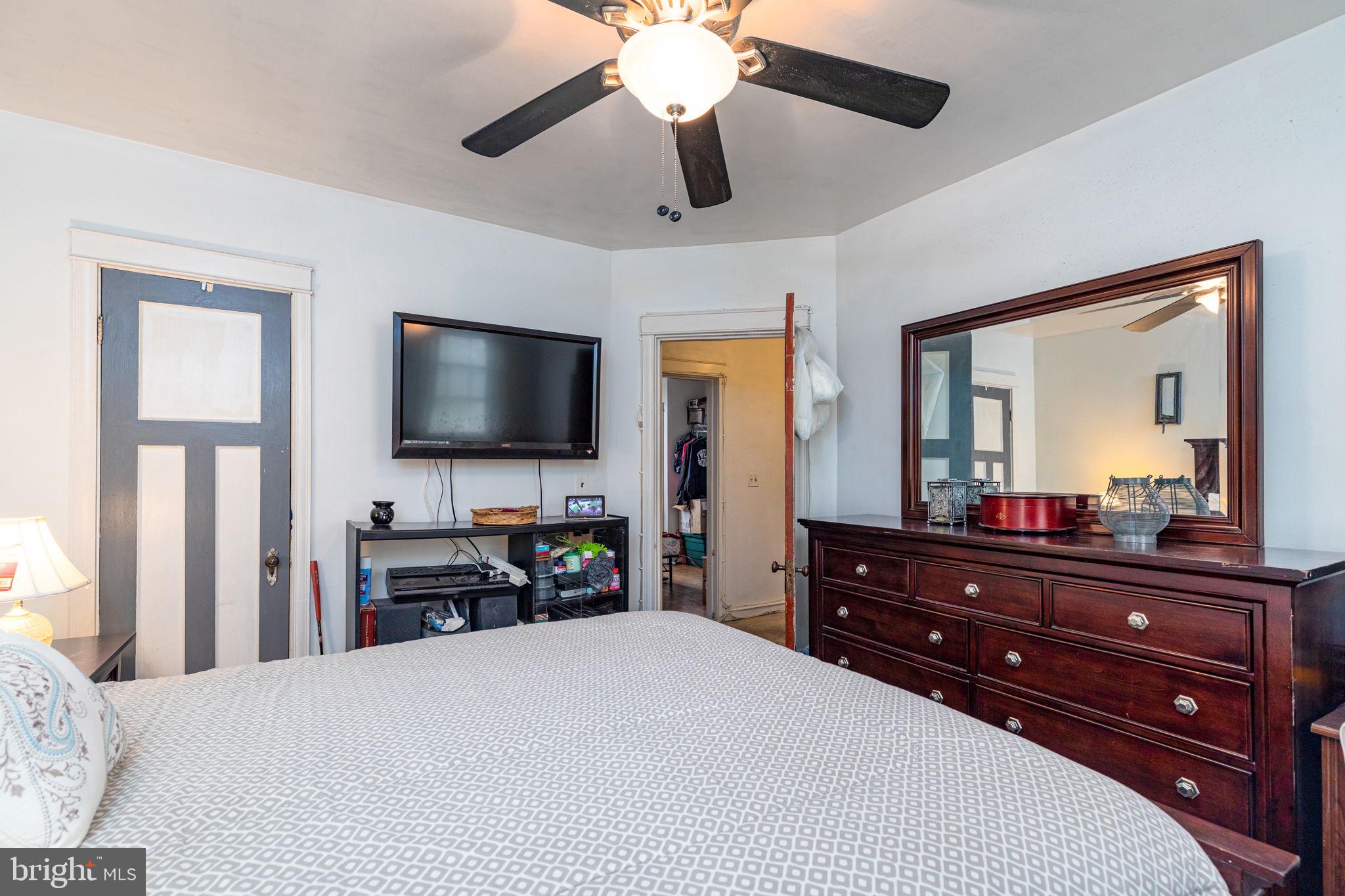 3617 Elmley Avenue Baltimore, MD 21213 - Photo 11 of 19