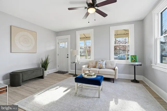 $420,000 | 337 East 2nd Street, Moorestown, NJ 08057