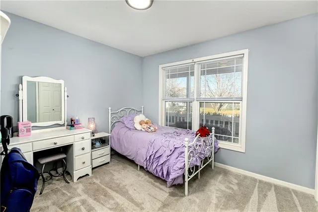 $370,000 | 15609 Pebble Drive, Basehor, KS 66007