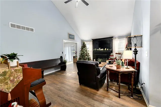 $370,000 | 15609 Pebble Drive, Basehor, KS 66007