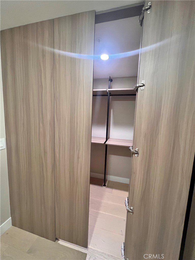 39 South Los Robles Avenue Pasadena, CA 91101 - Photo 31 of 36 a view of walk in closet