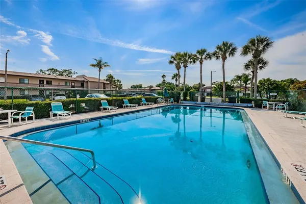 $189,000 | 107 Mary Drive, Unit 107, Oldsmar, FL 34677