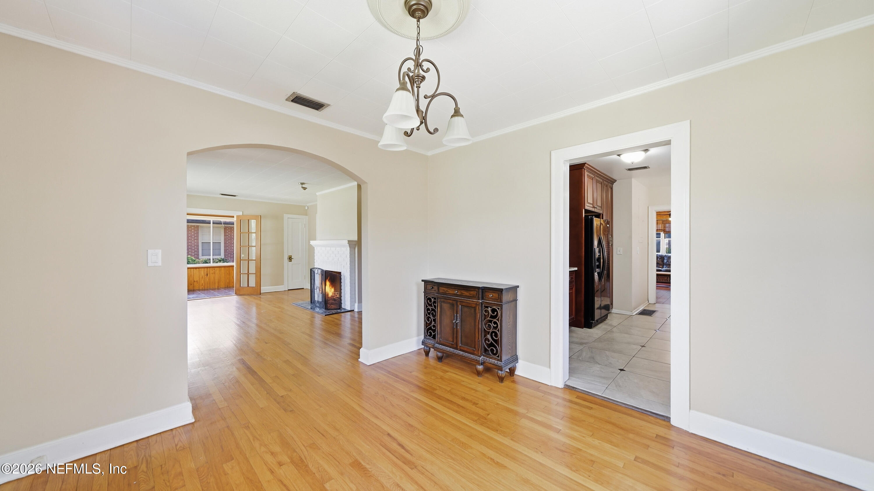 821 Old Hickory Road Jacksonville, FL 32207 - Photo 12 of 64 821 Old Hickory Road-12
