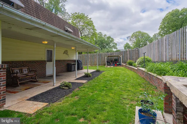 $320,000 | 3082 Pricetown Road, Temple, PA 19560