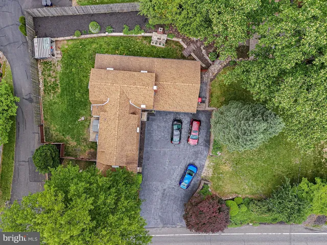 $320,000 | 3082 Pricetown Road, Temple, PA 19560