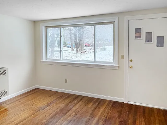 $1,500 | 10 Gerald Court, Unit 2, Leicester, MA 01611