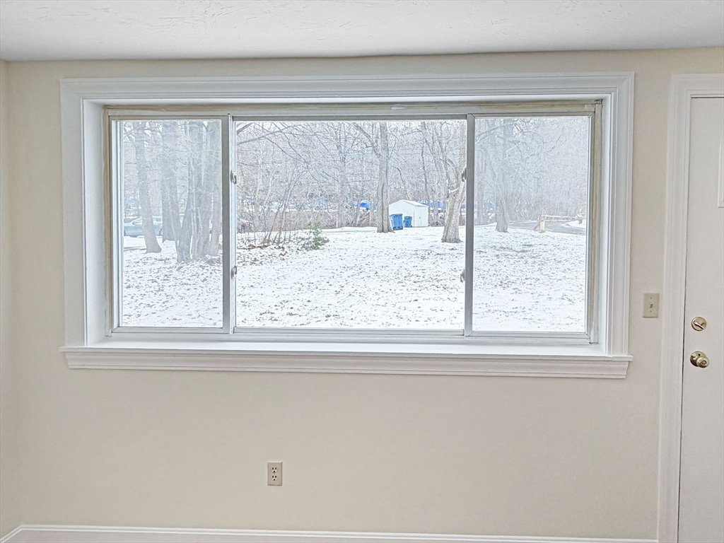 10 Gerald Court, Unit 2 Leicester, MA 01611 - Photo 14 of 22