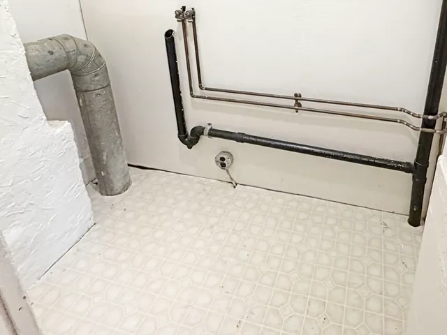 $1,500 | 10 Gerald Court, Unit 2, Leicester, MA 01611