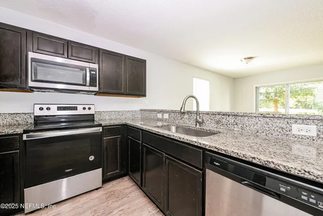 $1,660 | 548 Eiseman Way, Jacksonville, FL 32216