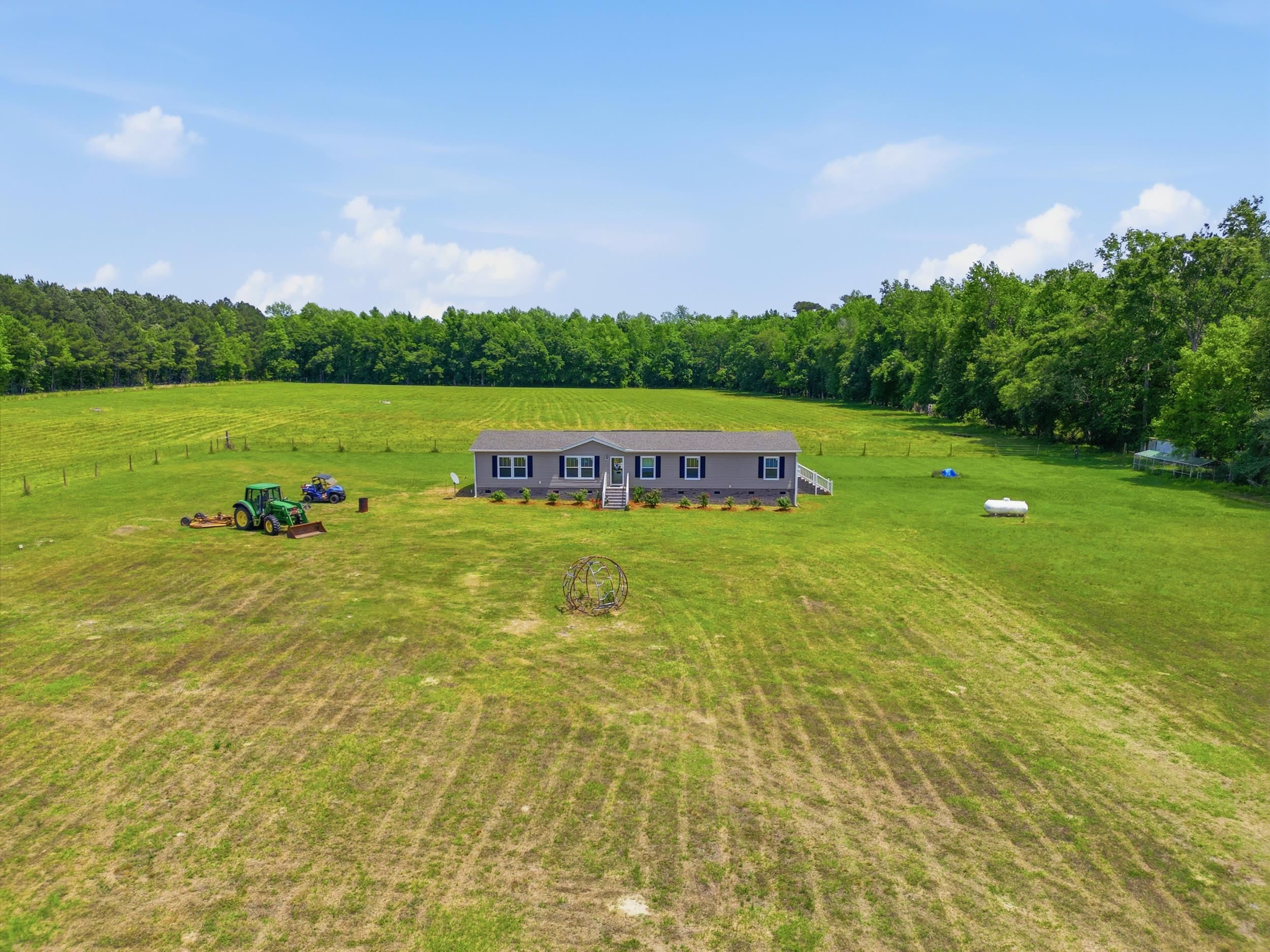 3910 Cascade Road Green Sea, SC 29545 - Photo 5 of 44