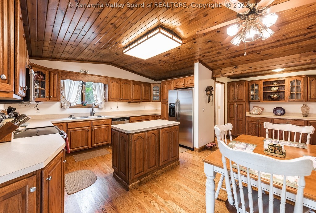 5325 Bentbrook Road Charleston, WV 25313 - Photo 8 of 23 Gallery Image 8