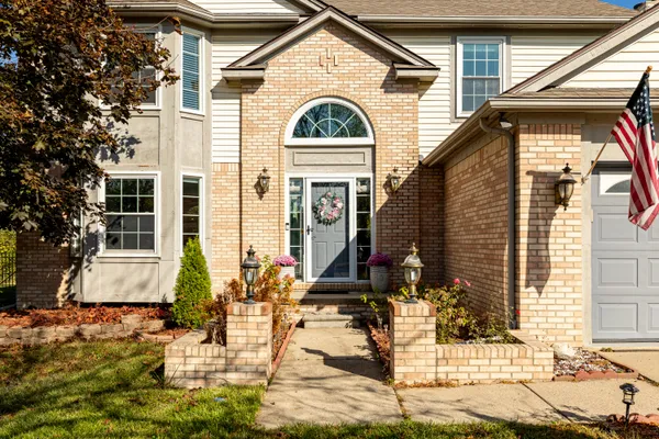 $3,200 | 4025 Rolling Meadow Lane, Ypsilanti, MI 48197