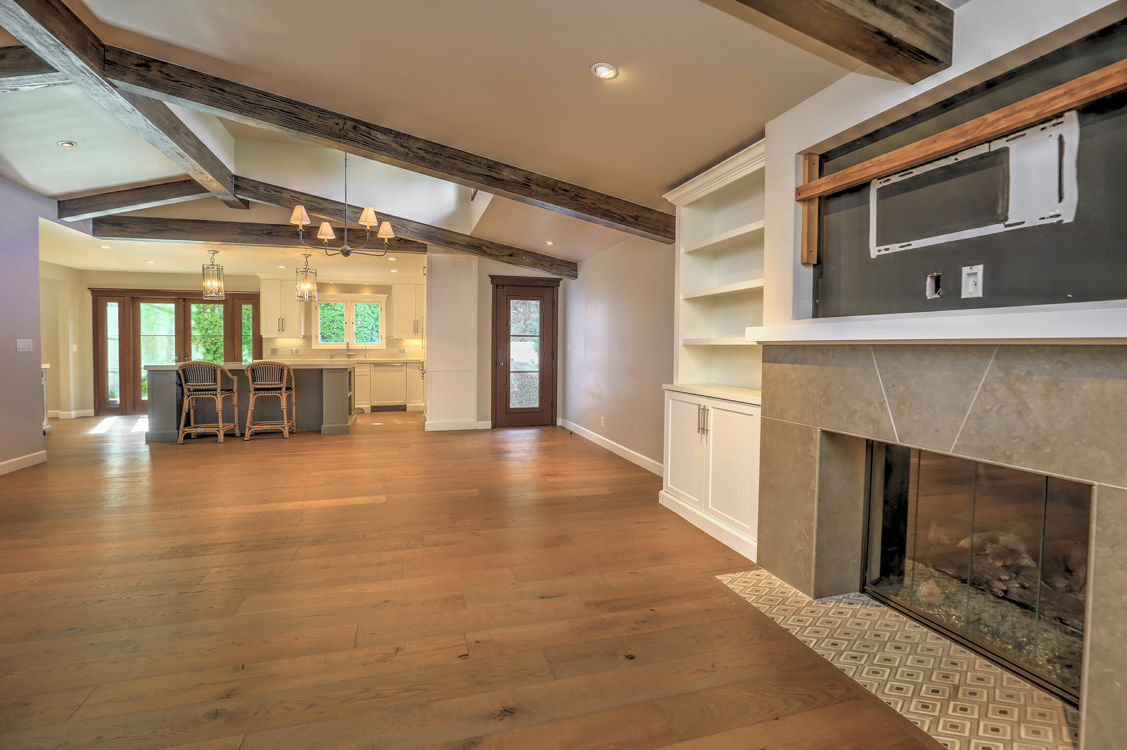 844 Meigs Road Santa Barbara, CA 93109 - Photo 7 of 31 2