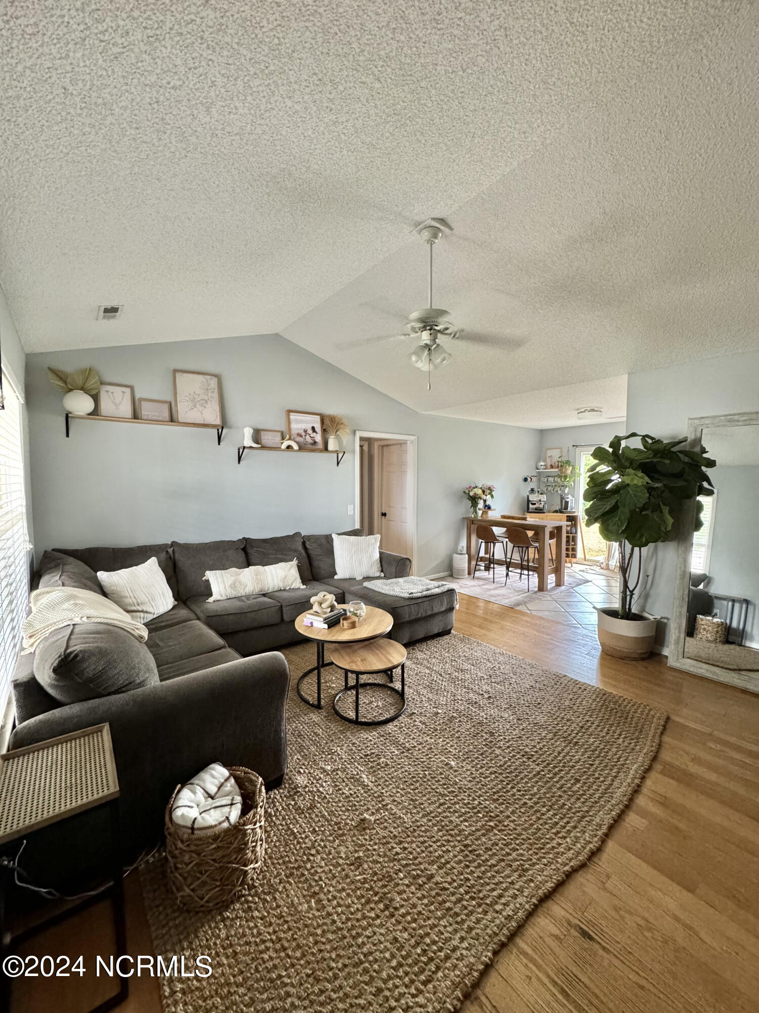 409 Point View Court Wilmington, NC 28411 - Photo 6 of 19 FullSizeRender 8