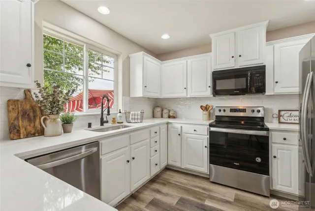 $504,950 | 323 Helen Street, Sedro-Woolley, WA 98284