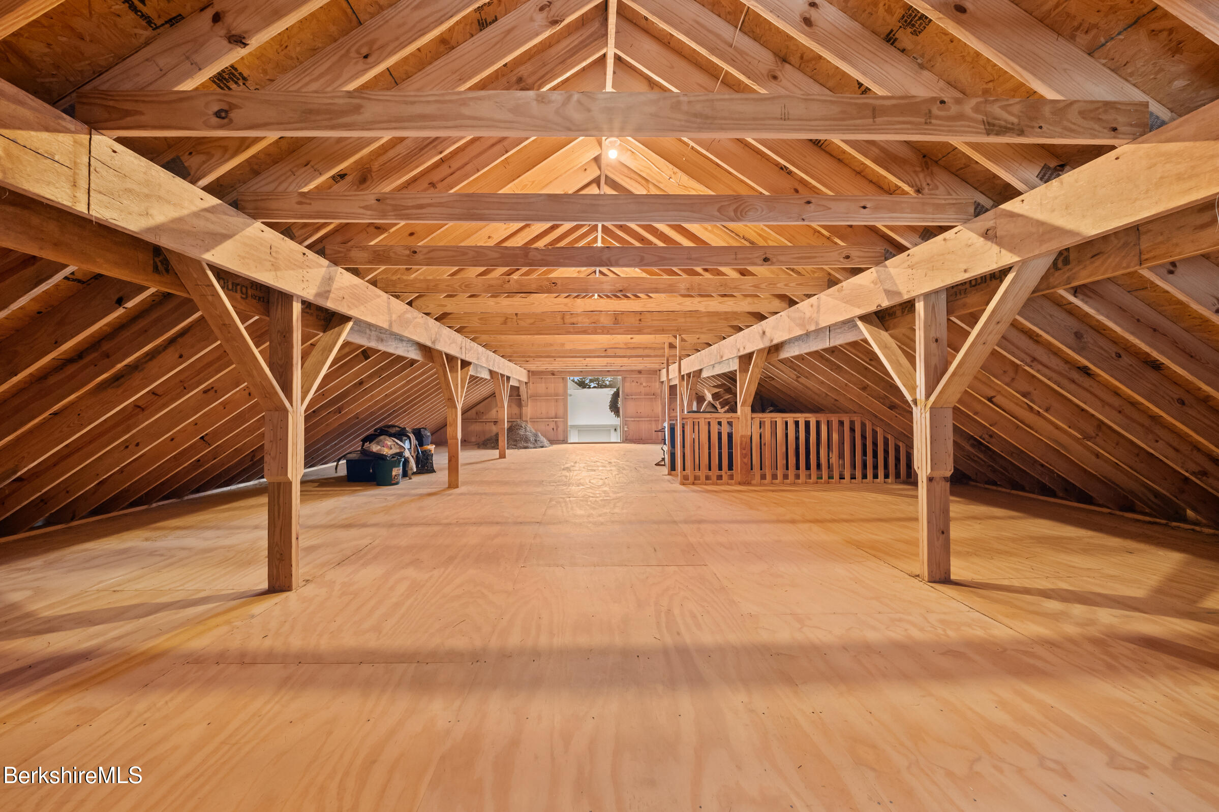 23 Rood Hill Road Sandisfield, MA 01255 - Photo 29 of 54 61