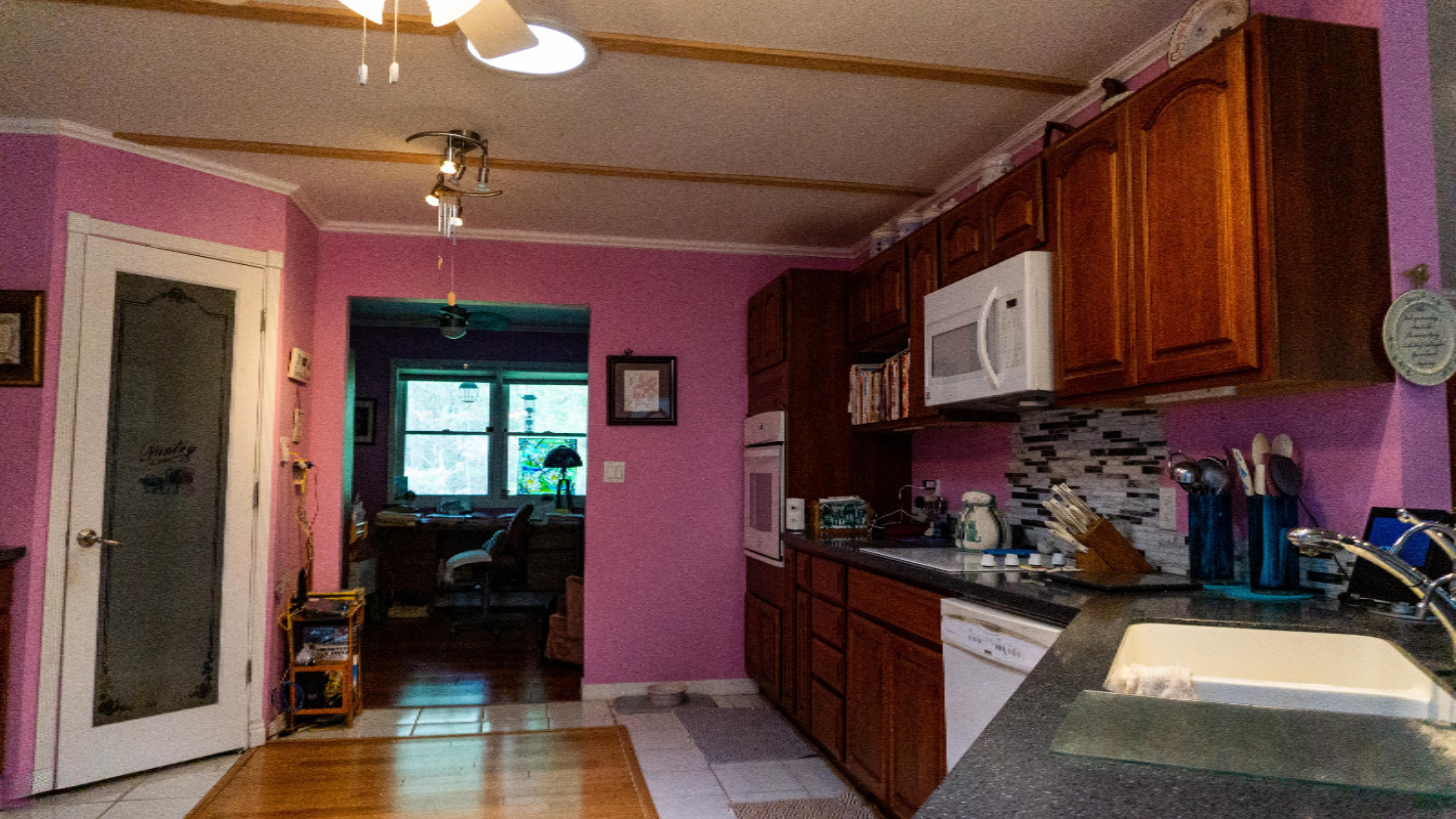 2947 Russell Road Muskegon, MI 49445 - Photo 15 of 74 Kitchen