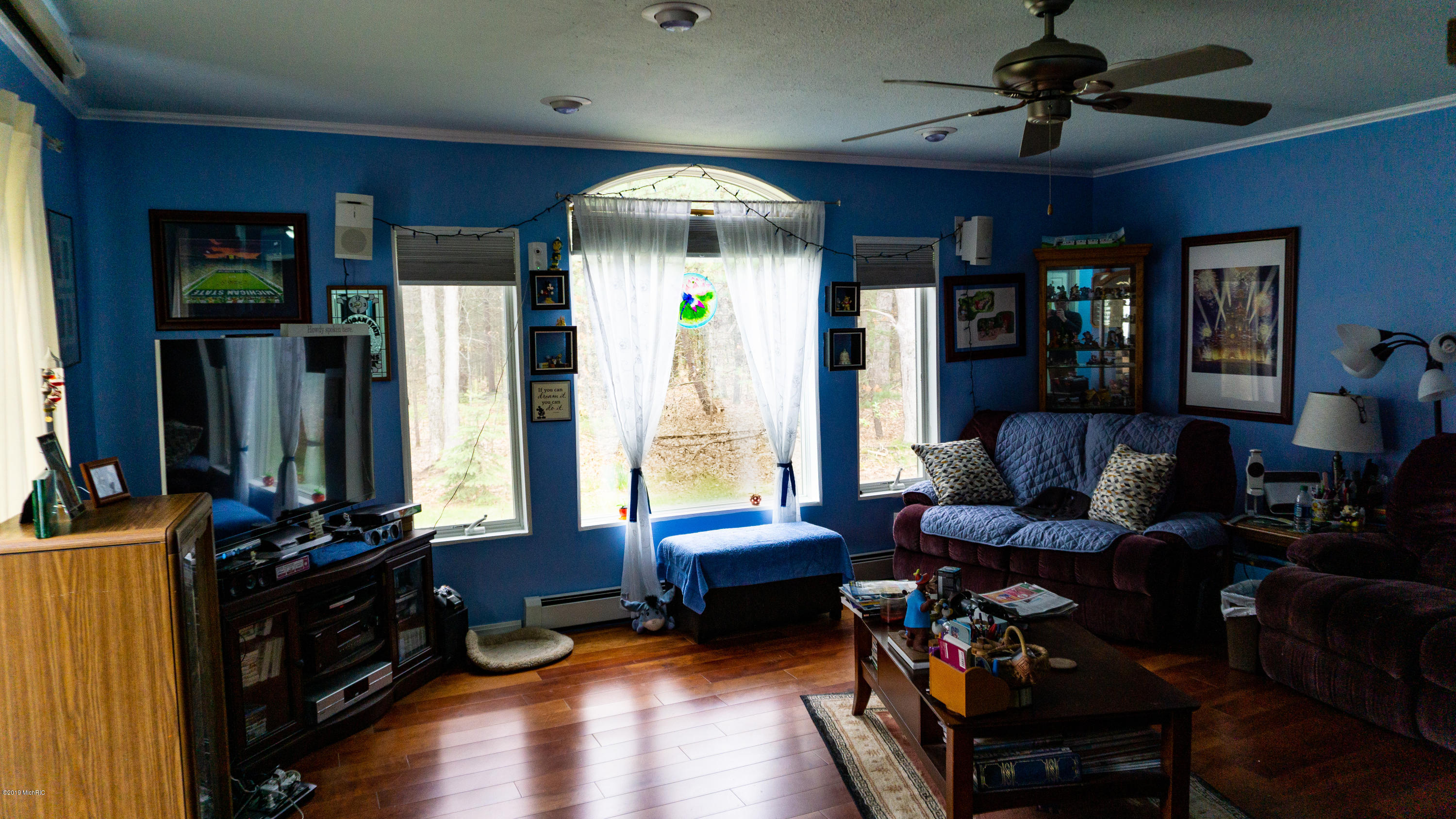 2947 Russell Road Muskegon, MI 49445 - Photo 39 of 74 Family Room