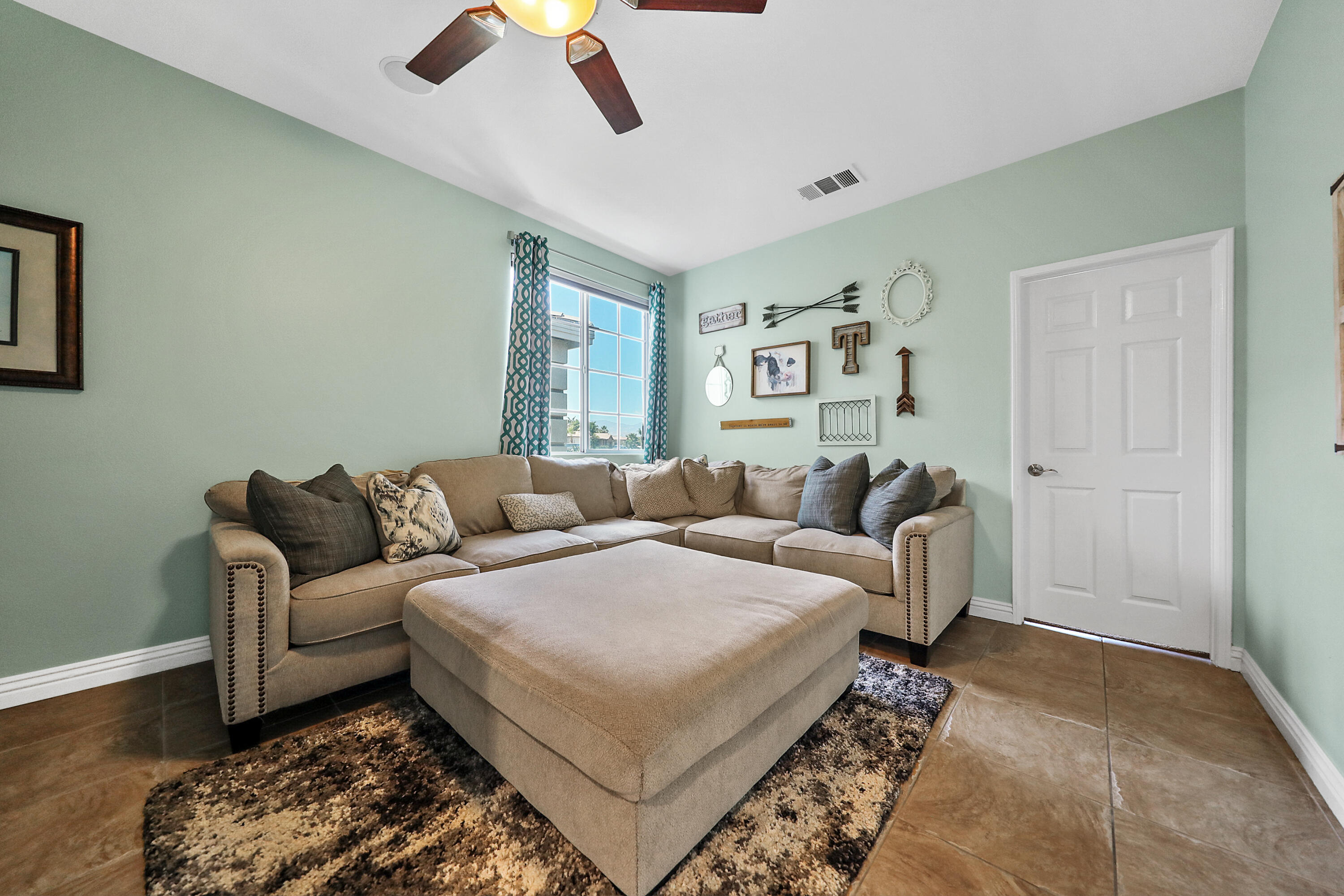 82789 Sutton Drive Indio, CA 92203 - Photo 23 of 40 Sutton82798#15