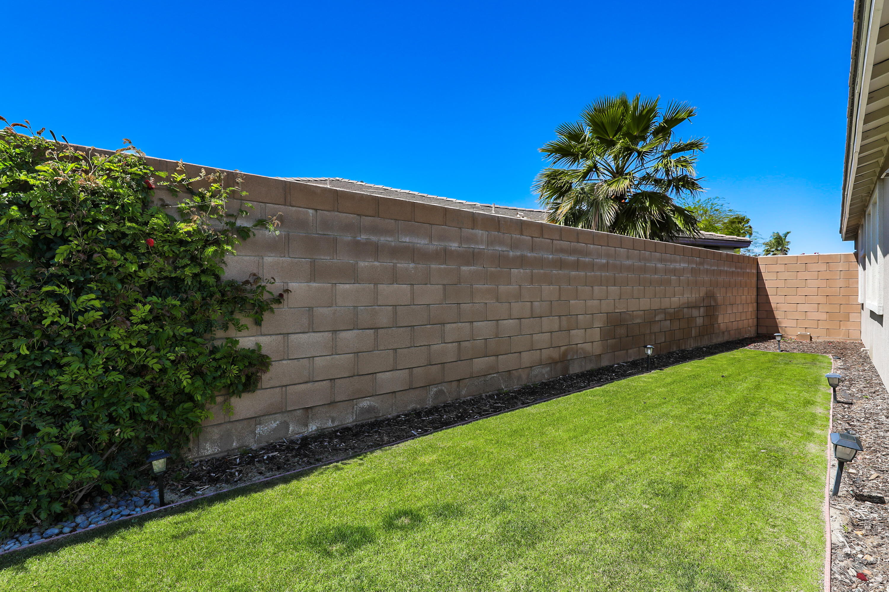 82789 Sutton Drive Indio, CA 92203 - Photo 36 of 40 Sutton82798#34