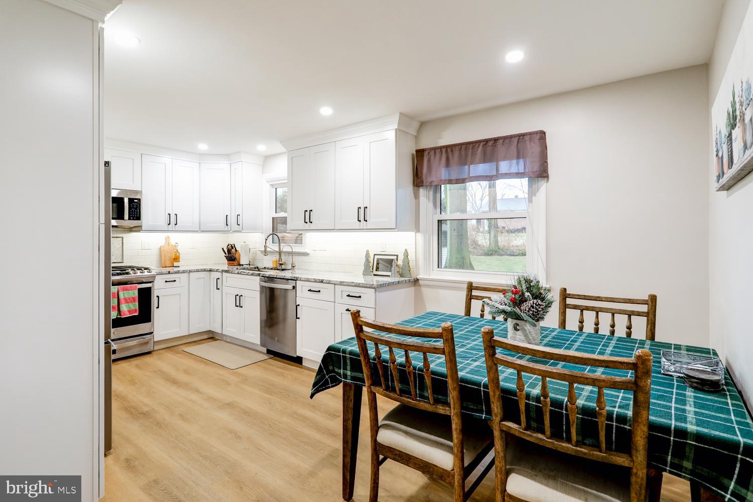 1562 Vista Road Lancaster, PA 17601 - Photo 14 of 45