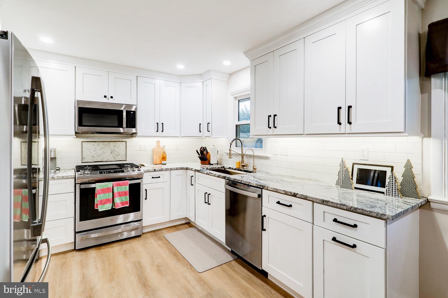 1562 Vista Road Lancaster, PA 17601 - Photo 16 of 45