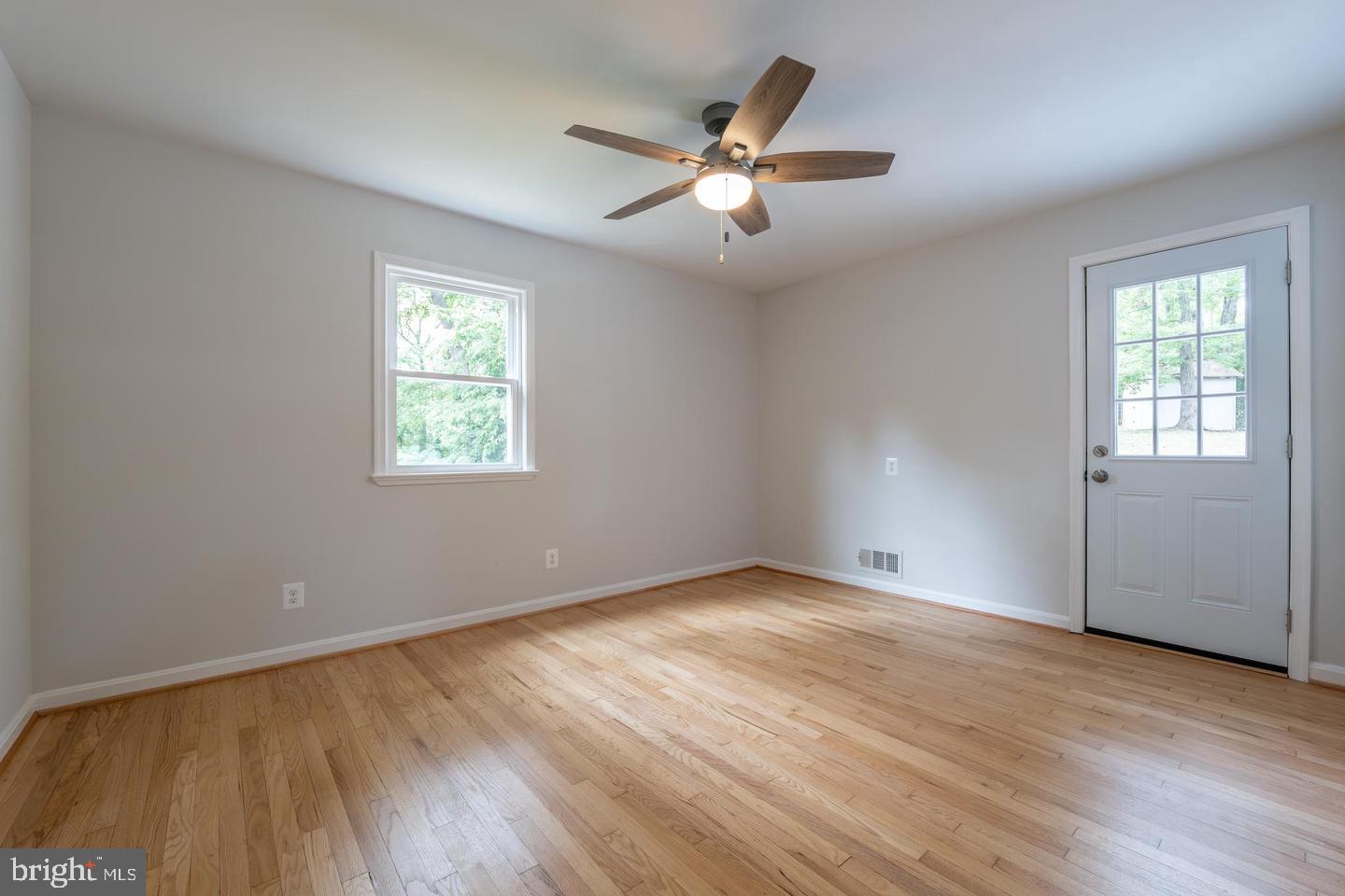 7032 Coventry Road Alexandria, VA 22306 - Photo 13 of 45 Gallery Image 13