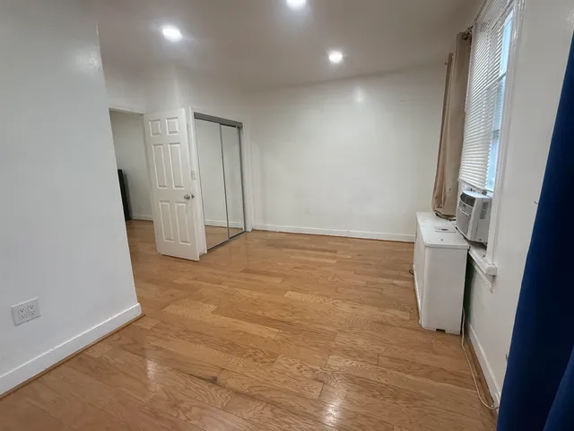 $2,150 | 135 A Grace Street, Unit 2A, Jersey City, NJ 07307