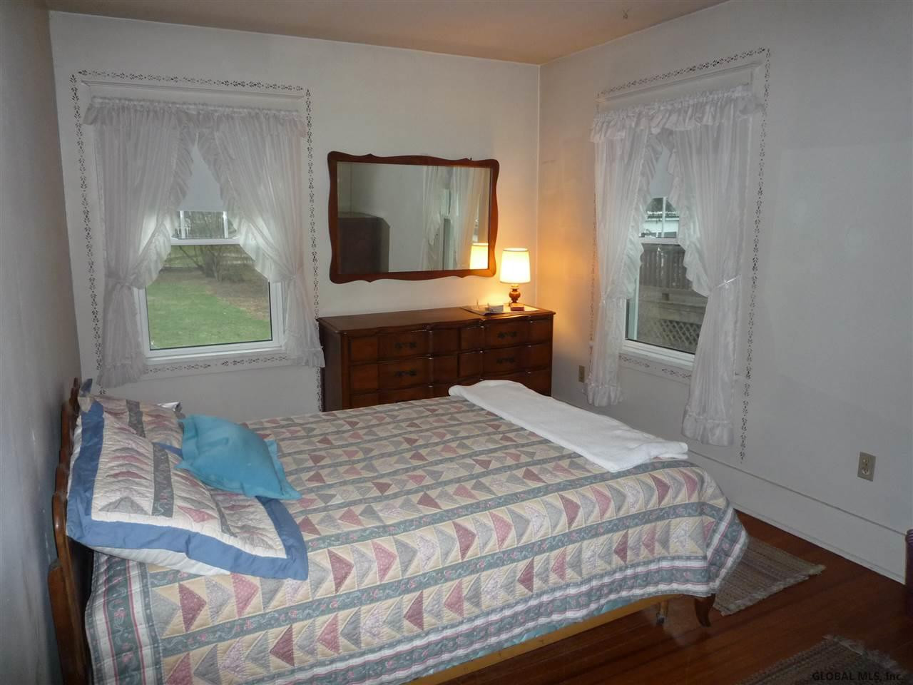 32 Washington Road Scotia, NY 12302 - Photo 14 of 25 Photo 14