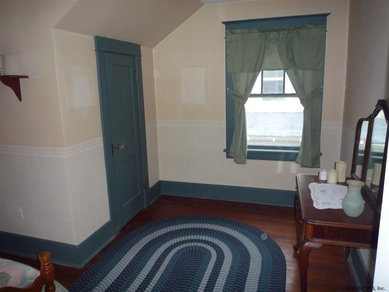 32 Washington Road Scotia, NY 12302 - Photo 18 of 25 Photo 18