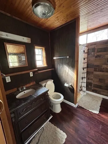 $1,350 | 111 Lazy Trail, Conroe, TX 77316