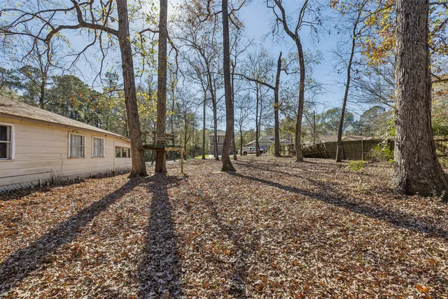 $1,350 | 111 Lazy Trail, Montgomery, TX 77316