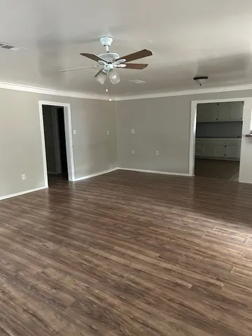 $1,350 | 111 Lazy Trail, Conroe, TX 77316