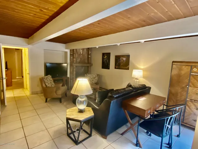 $8,000 | 630 East Cooper Avenue, Unit 5, Aspen, CO 81611